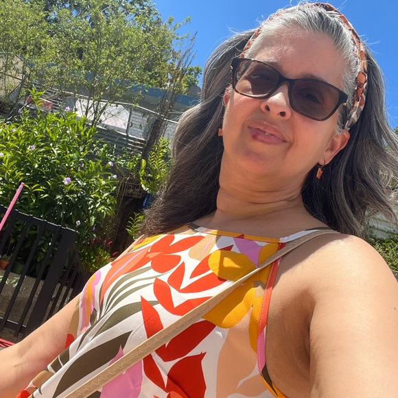 Meet your Posher, Lisy - Picture 4 of 5